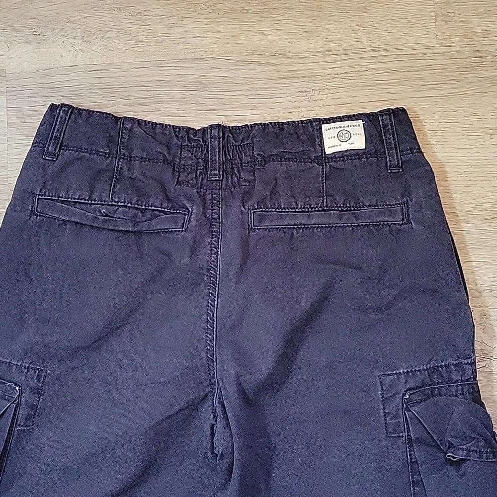 Gap navy cargo shorts 14